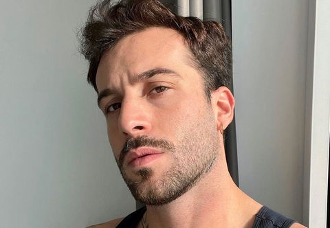 Amici, Andreas Muller a cuore aperto sui social: “Fino ad oggi avete visto una vita costruita ma…” preview