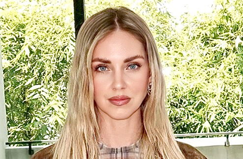 Chiara Ferragni scaricata da Pantene che come testimonial sceglie una modella che le somiglia (Foto)