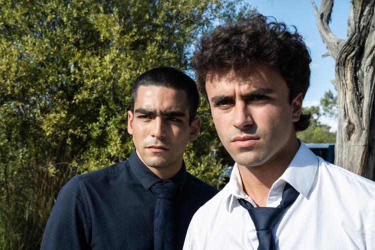 Elite, Omar Ayuso e Itzan Escamilla si sarebbero fidanzati (Foto) preview