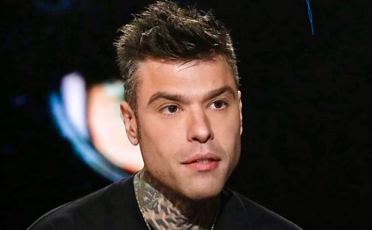 Fedez e l’ospitata saltata da Alessandro Cattelan, Fabrizio Corona svela cosa ci sarebbe (davvero) dietro