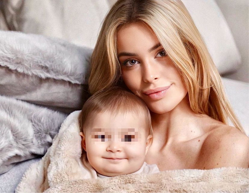 Gf Vip, Celine Blue compie un anno: la sorella di Alessandro Basciano lancia una frecciatina a Sophie Codegoni preview