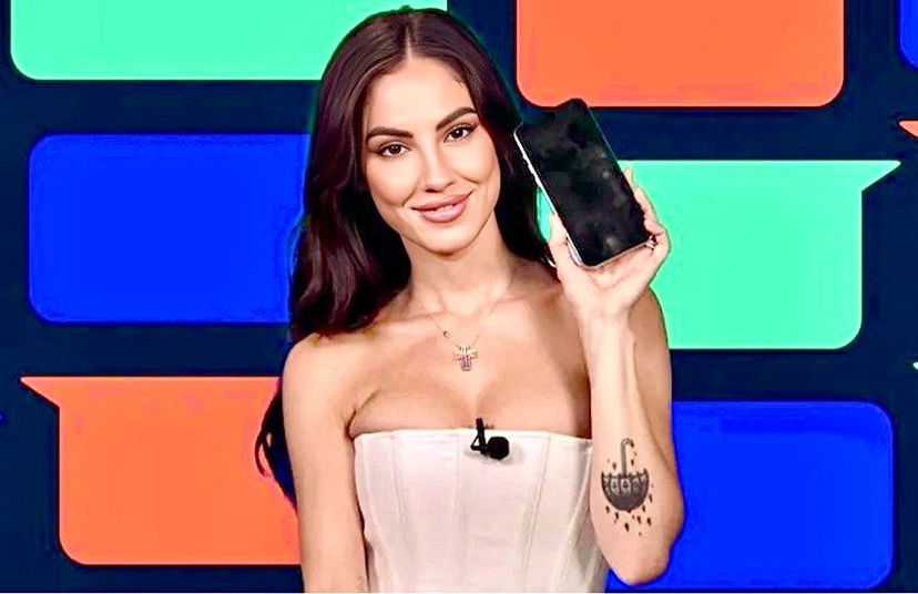 Giulia De Lellis: “Sono single, la mia ultima storia risale a sei mesi fa. Chiara Ferragni? Credo si sia offesa perché…” preview