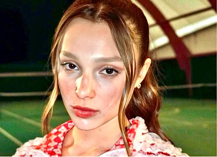 Sarah Toscano svela come ha reagito quando ha scoperto che aprirà i concerti dei Black Eyed Peas preview