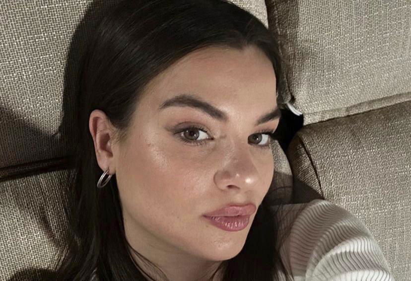 Uomini e Donne, Raffaella Scuotto si è operata: “Mi sono sottoposta al pap test e…” preview