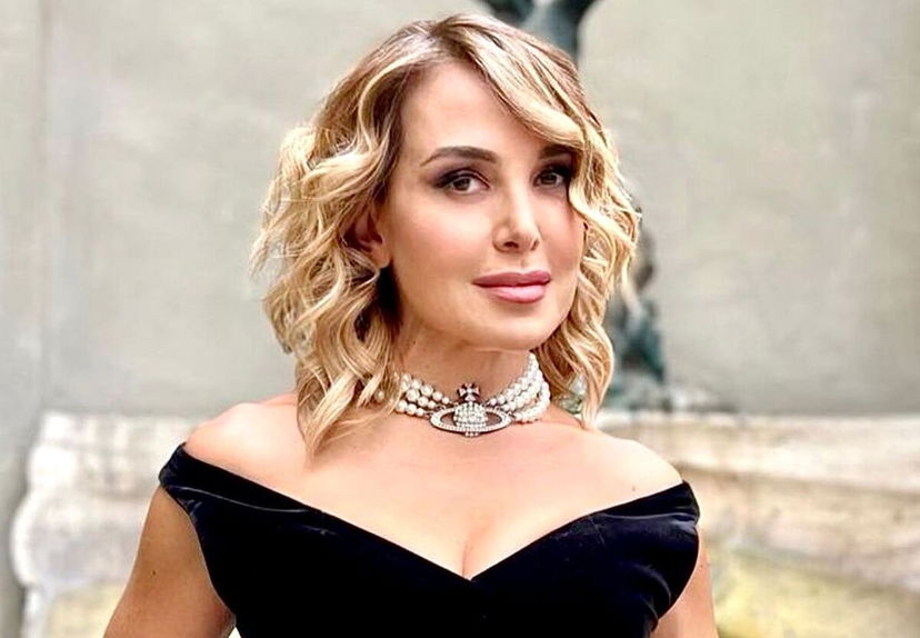 Barbara d’Urso: “Ecco perché ho deciso di trasferirmi su TikTok!” preview
