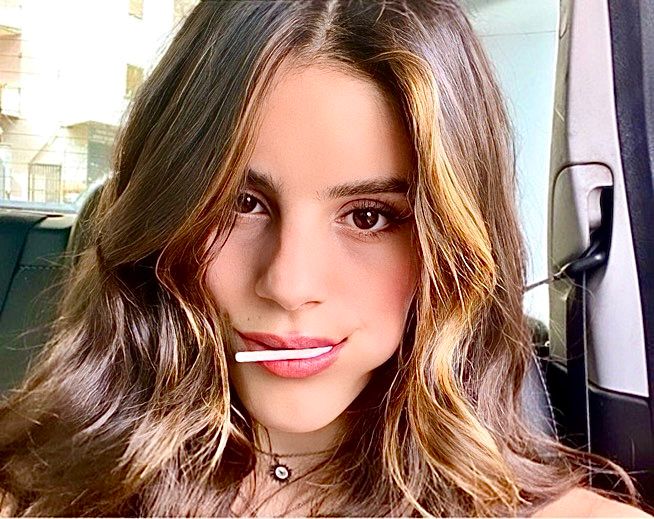 Amici 23, Gaia De Martino: “Ieri allo stadio è successa una cosa emozionante e inaspettata, mi avete fatta piangere!” article-post