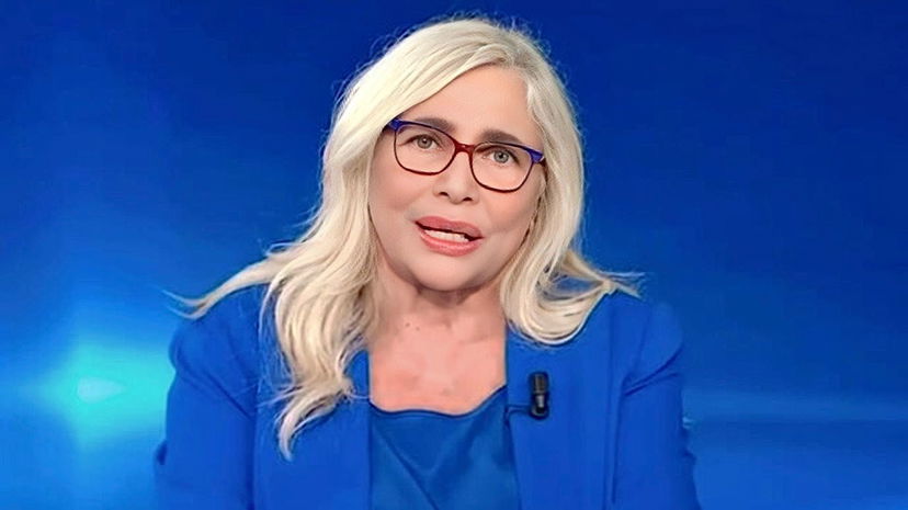 Domenica In, svelato l’inedito trio di uomini che affiancherà Mara Venier alla conduzione preview