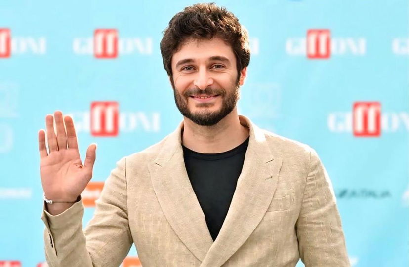 Il Commissario Ricciardi 3, Lino Guanciale: “Sarà la stagione più completa, tutti i nodi verranno al pettine!” preview