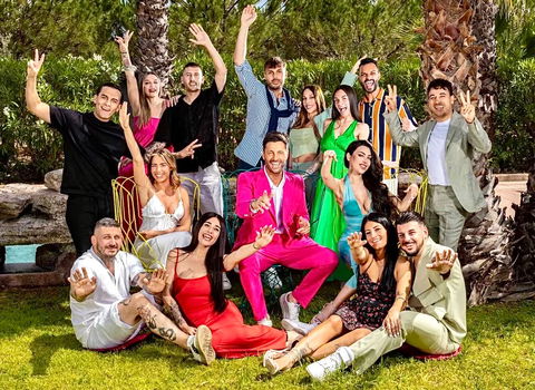 Temptation Island, ex protagonista ha ritrovato l’amore: la foto del bacio postata sui social preview
