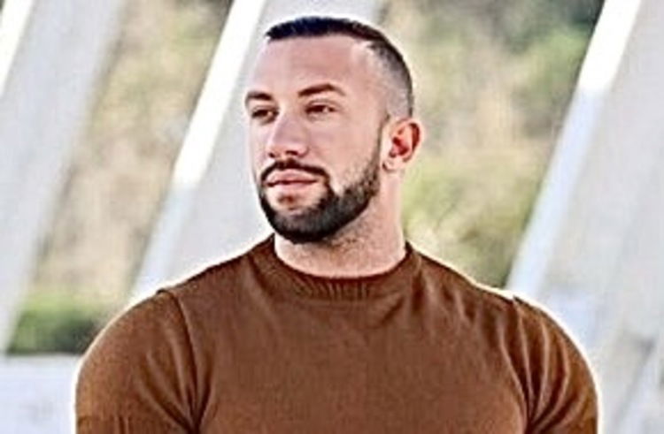 Temptation Island, Daniele De Bosis si mostra in lacrime sui social: “9 mesi in questo stato…”