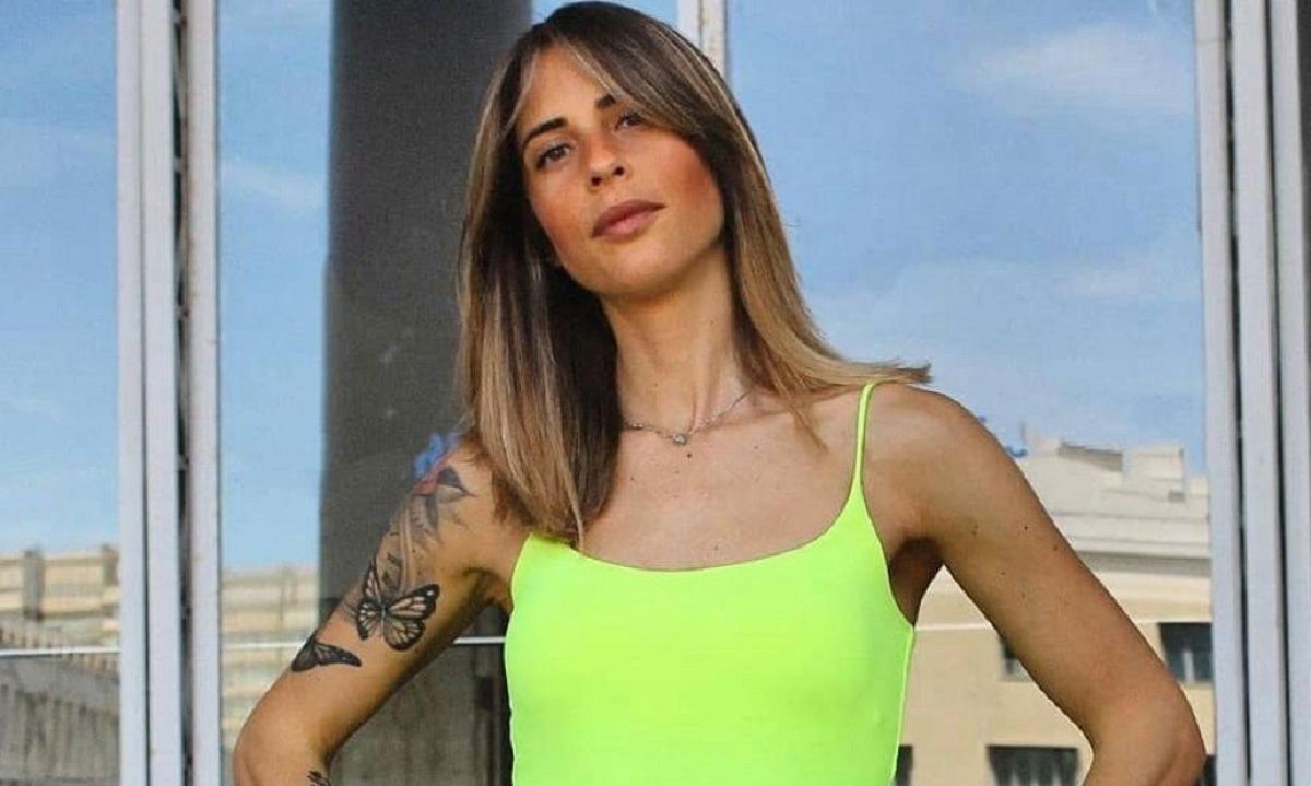 Uomini e Donne, l’ex corteggiatrice Noemi Ceccacci mostra la sua pancia 8 mesi dopo il parto e scrive: “All’inizio anche io non mi riconoscevo più, ma poi…”