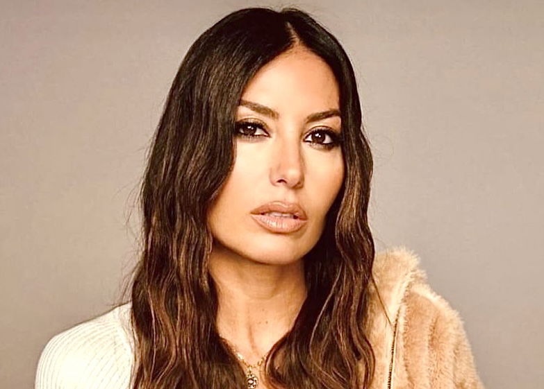 Gf Vip, Elisabetta Gregoraci pubblica un’immagine dall’ospedale: “Devo pensare a me”