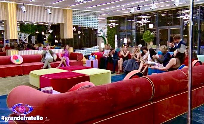 Grande Fratello, protagonisti del reality finiscono nelle storie Instagram di un famoso cantante internazionale preview