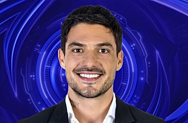 Grande Fratello, Lorenzo Spolverato svela: “Non ho mai usato le mutande, sono contro!”, il motivo preview