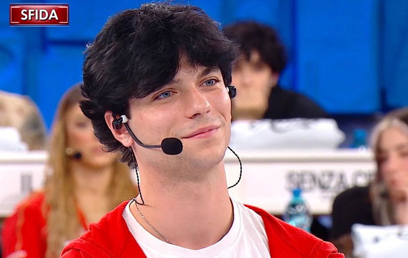 Amici 24, puntata del 27/10/24: TrigNo e Rebecca vincono le sfide e rimangono nella scuola, Rudy Zerbi commosso da Vybes preview