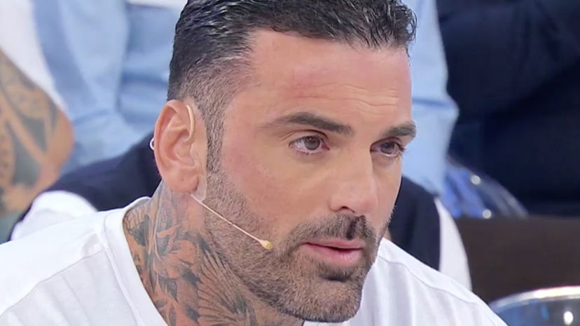 Uomini e Donne, Mario Cusitore pubblica delle storie insieme a Cristiano Lo Zupone: “È depresso” preview