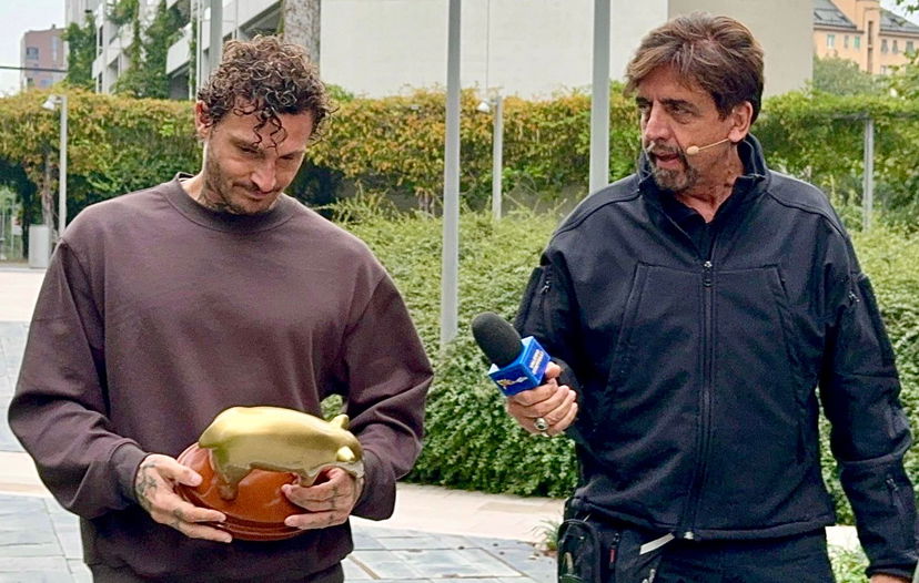 Striscia la Notizia, Valerio Staffelli a Cristiano Iovino: “Non è che Fedez ha comprato il tuo silenzio?”. La reazione del personal trainer preview