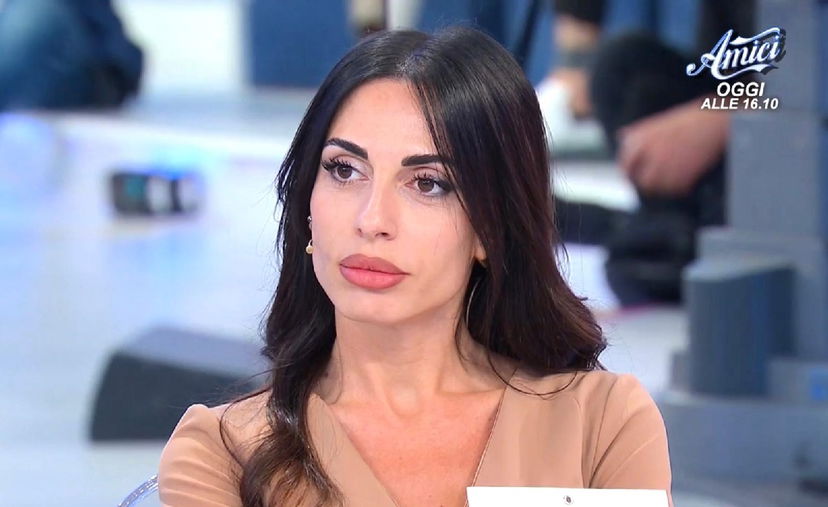 Uomini e Donne, Morena Farfante svela quali sono i ritocchi estetici ai quali si è sottoposta preview