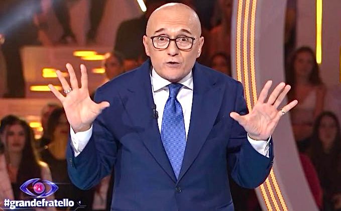 Grande Fratello, le anticipazioni della tredicesima puntata: per Federica in arrivo “un altro pretendente”