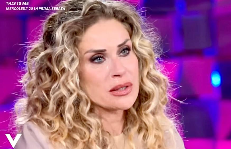 Verissimo, Eleonora Cecere dopo la sua uscita dal Grande Fratello: “Mio marito non mi avrebbe portato mai via da un mio sogno, se l’ha fatto è perché…”