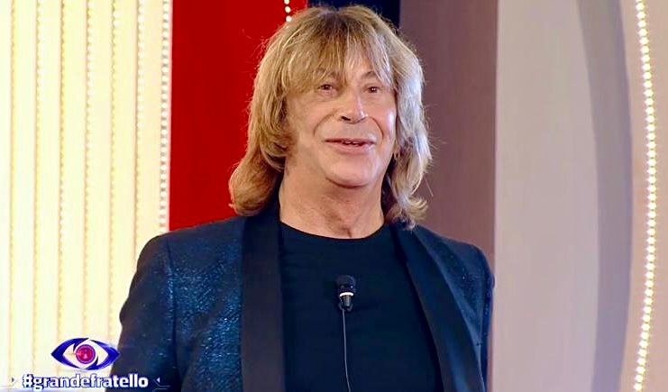 Grande Fratello, dodicesima puntata: Enzo Paolo Turchi abbandona il reality, animi (già) tesi tra Alfonso D’Apice e Stefano Tediosi. In nomination… preview