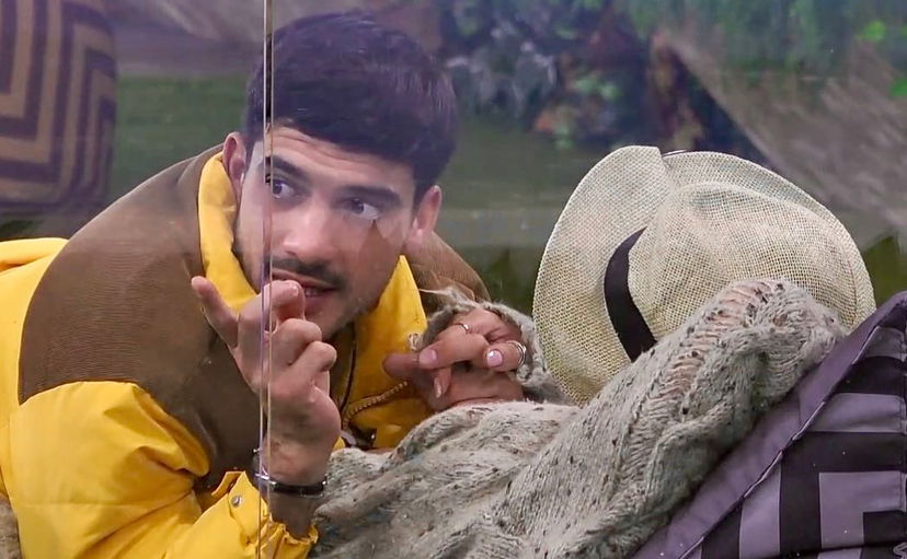 Grande Fratello, Lorenzo Spolverato e quell’uscita cringe su Helena Prestes: “L’ennesima che si scioglie per me, mi vede come un Dio!” preview