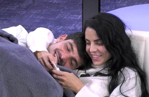 Grande Fratello, Shaila e Lorenzo hanno una strategia per la puntata di lunedì? Ecco cosa hanno notato gli altri inquilini preview