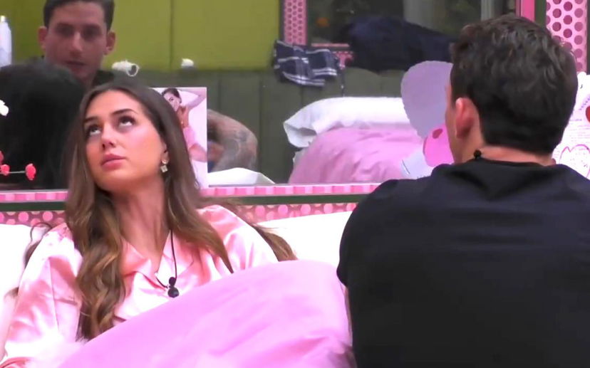 Grande Fratello, Tommaso rifila il palo a Maica al Gran Hermano e lei non la prende bene: “Non mi piacciono le persone così” preview