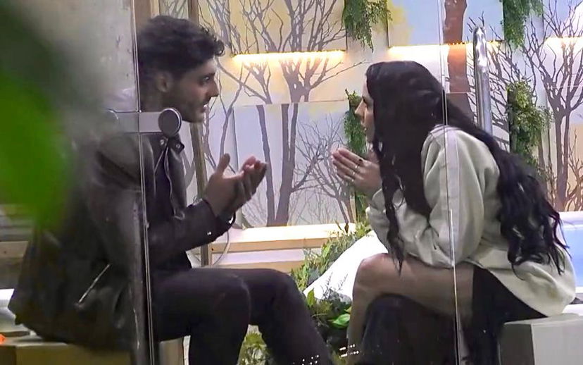 Grande Fratello, arriva il confronto tra Shaila Gatta e Javier Martinez: “Non ti volevo prendere in giro ma…” preview