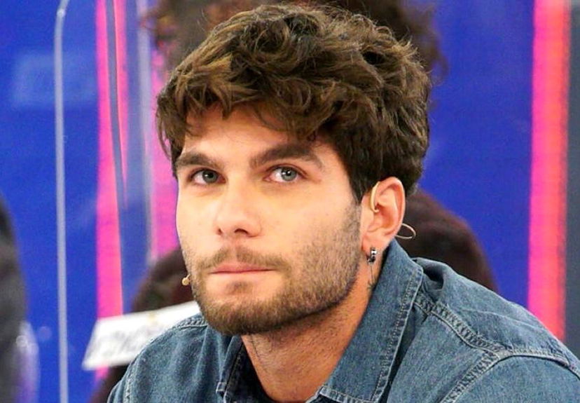 Uomini e Donne, Samuele Carniani: “Ho un tumore, a breve decideremo la data dell’operazione” preview