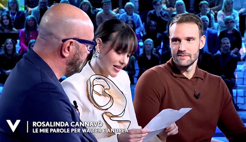 Verissimo, Rosalinda Cannavò legge un’emozionante lettera per Andrea e Walter Zenga: il dettaglio che non è passato inosservato preview