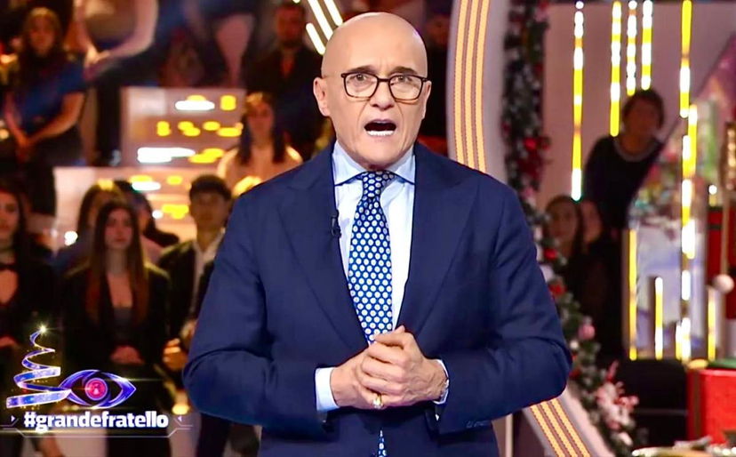 Grande Fratello, le anticipazioni della diciottesima puntata: tre nuovi ingressi, il papà di Lorenzo “ha qualcosa da dire” preview