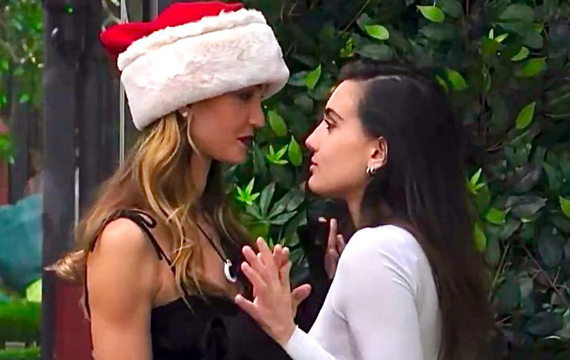 Grande Fratello, Helena spiega i suoi timori a Zeudi: “Tu sei stupenda però è una cosa nuova per me, non ho paura ma…” preview