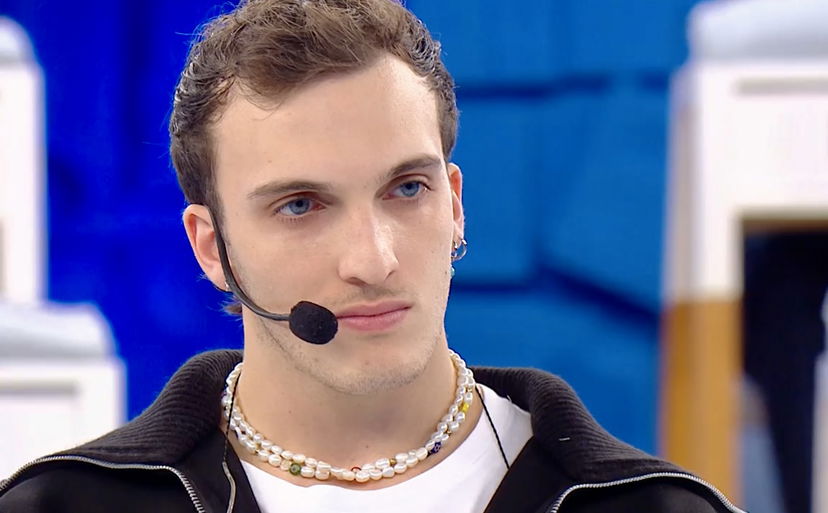 Amici 24, puntata del 15/12/24: Ilan passa in squadra con Anna Pettinelli, un nuovo ingresso nella scuola preview