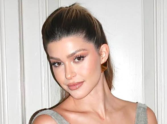 Uomini e Donne, Natalia Paragoni parla delle relazioni tossiche vissute prima del programma: “Uno usava la violenza fisica, l’altro verbale: ecco come ne sono uscita” preview