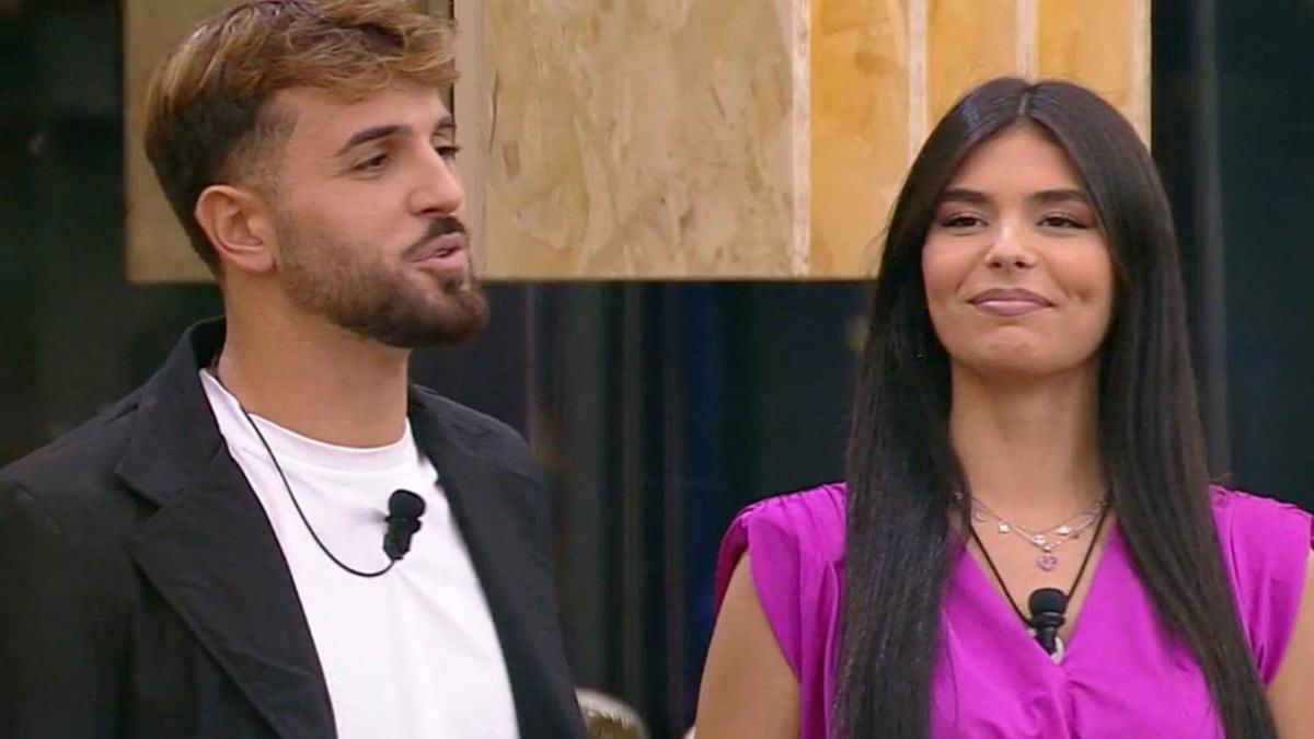 Temptation Island, ex protagonisti del reality commentano Federica e Alfonso: “Ogni persona ha raccontato mezze verità” article-post