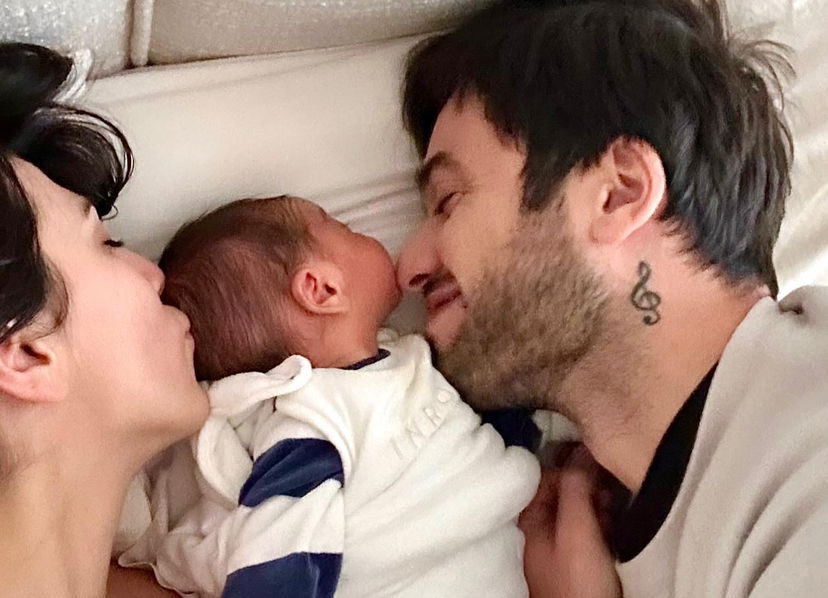 Giulia Salemi e Pierpaolo Pretelli genitori del piccolo Kian, la dolce dedica di mamma Fariba: “Una famiglia unita che mai si spezza!” preview