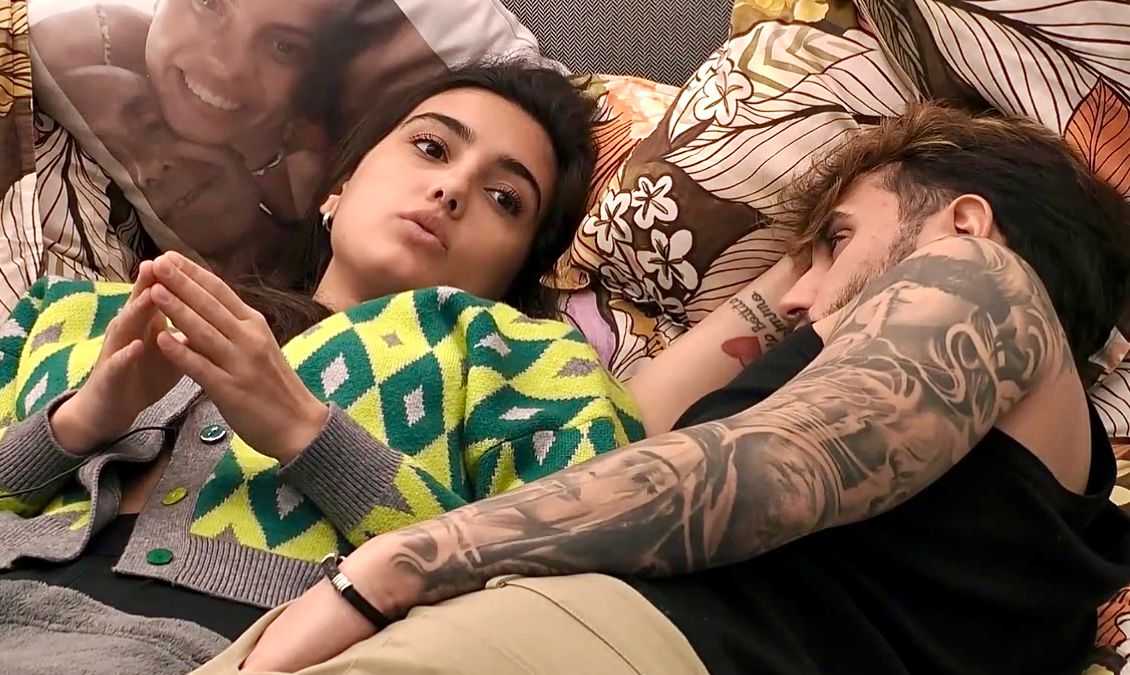 Grande Fratello, Zeudi confessa: “È stata Helena ad avvicinarsi a me e corteggiarmi, io non voglio una relazione perché…” article-post