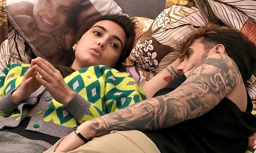 Grande Fratello, Zeudi confessa: “È stata Helena ad avvicinarsi a me e corteggiarmi, io non voglio una relazione perché…” preview