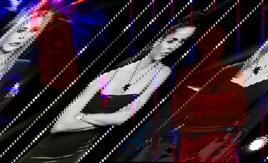 Grande Fratello, Angela Melillo, amica di Stefania Orlando interviene sui social dopo l’attacco di Shaila Gatta: “Ma vattene va, ti auguro di…” article-post