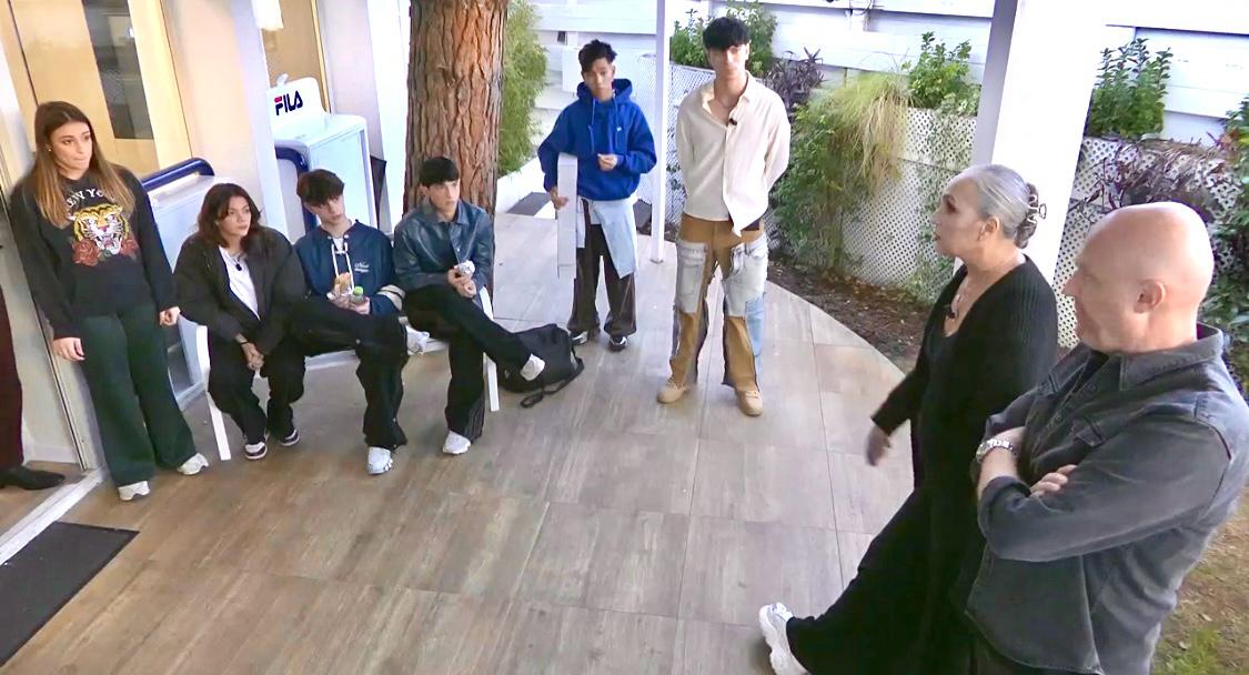 Amici 24, animi tesi in Casetta dopo il provvedimento della Celentano per le pulizie article-post