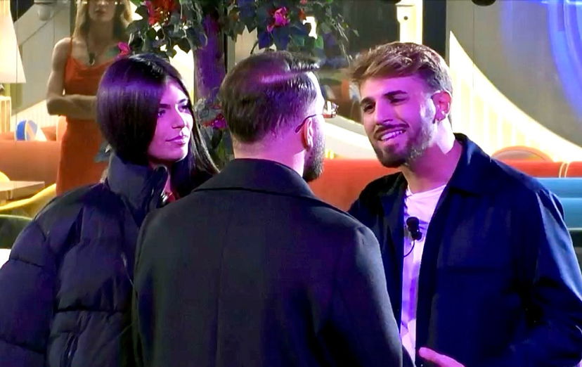 Grande Fratello, l’ex flirt di Federica Petagna sfotte Alfonso D’Apice dopo l’eliminazione: la frecciatina social preview