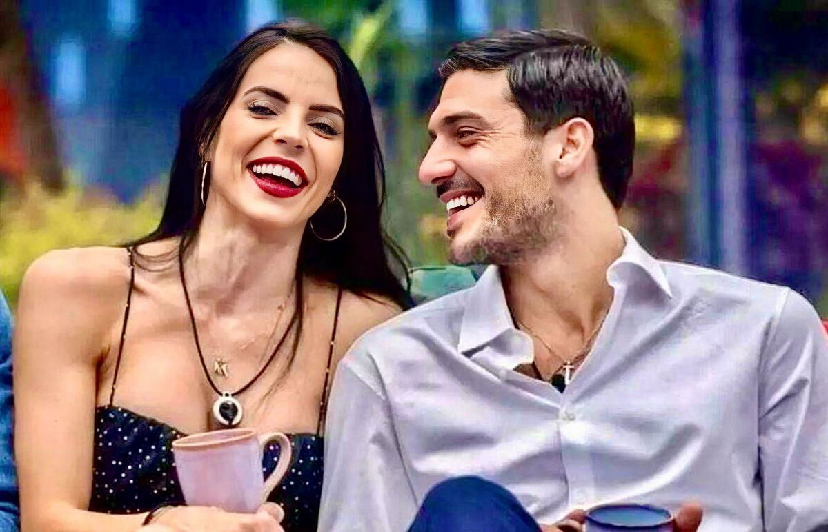 Grande Fratello, parla la mamma di Lorenzo: “Lui è innamorato perso di Shaila, lei è una donna vera e mi piace tantissimo! Spero che fuori di lì…” article-post