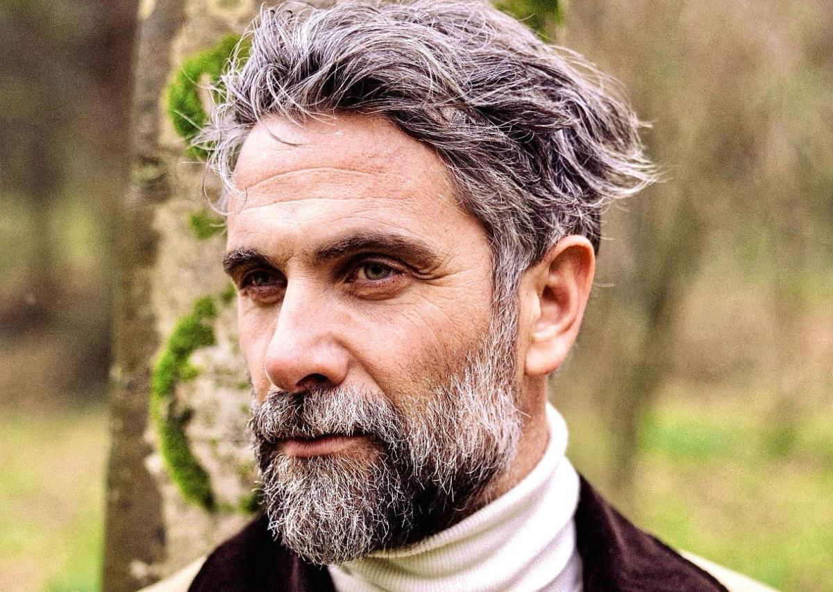 Grande Fratello, Luca Calvani: “Lorenzo? Non sta mostrando il suo lato migliore”. Poi fa i nomi dei più sinceri nella Casa article-post