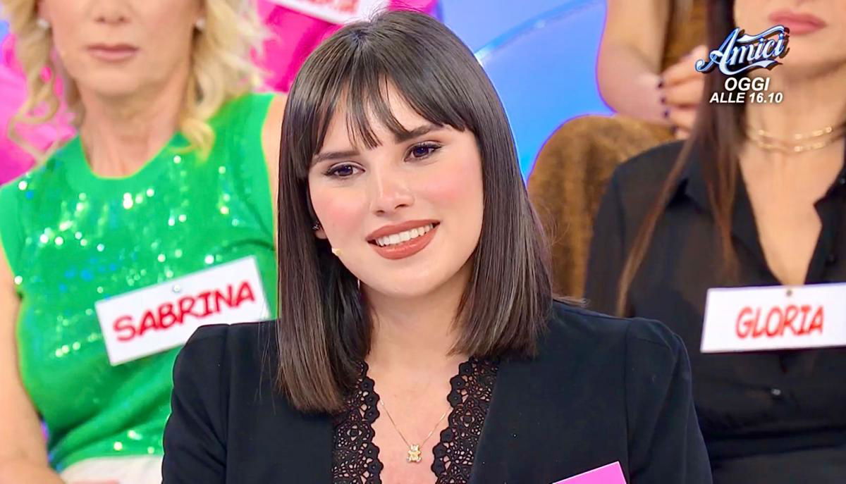 Uomini e Donne, Francesca Polizzi replica alle critiche: “Non etichettatemi come TikToker perché…” article-post