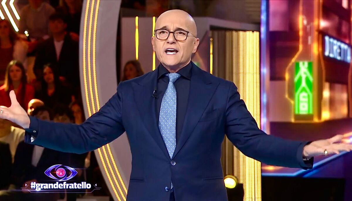 Grande Fratello, le anticipazioni della ventottesima puntata: Lorenzo riceverà “una lettera importante”, faccia a faccia tra Iago e Shaila article-post