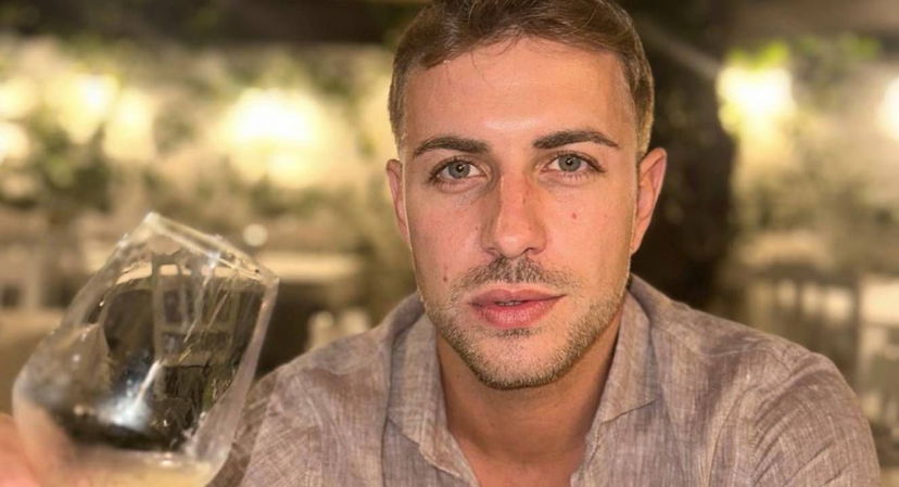 Manuel Maura parla per prima volta dei problemi con la ludopatia: “Avevo accumulato molti debiti, non smettevo di giocare” preview