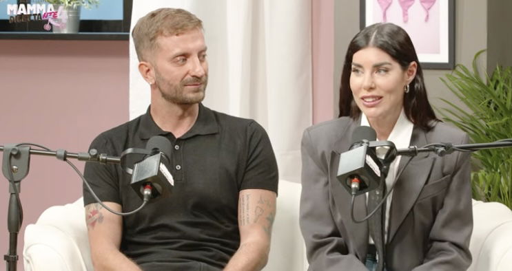 Bianca Atzei racconta: “Quei messaggi di Stefano Corti con un’altra che hanno rischiato di far finire la nostra storia” article-post