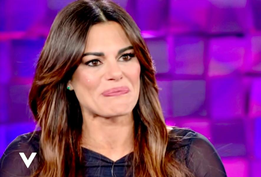 Verissimo, Bianca Guaccero sul rapporto con Giovanni Pernice: “Mi piacerebbe costruire una vita insieme a lui” article-post