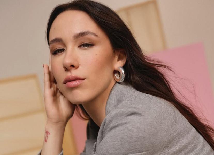 Aurora Ramazzotti e lo sfogo fiume dopo il ritorno in tv: “Mi sono ricordata perché mi faceva stare male…” article-post